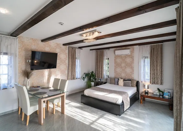 Garden * 절러에게르세그